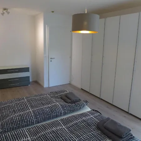 Du Golf Apartment *